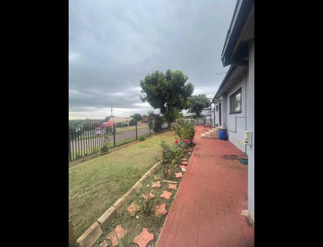 9 BEDROOM HOUSE FOR SALE IN ERASMIA